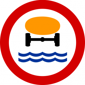 B-14 Zakaz wjazdu pojazdów z towarami, które mogą skazić wodę - znak drogowy zakazu